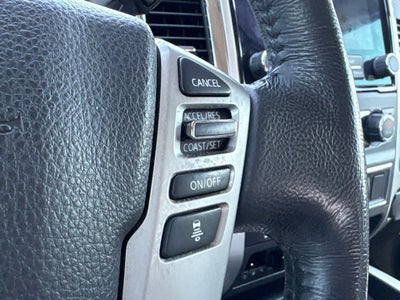 2021 Nissan TITAN Crew Cab SV 4x2
