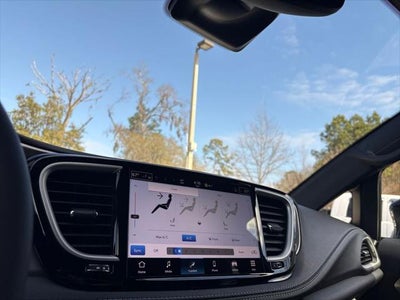 2026 Chrysler Pacifica PACIFICA SELECT AWD