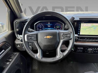 2025 Chevrolet Silverado 2500HD 4WD Crew Cab Standard Bed LT