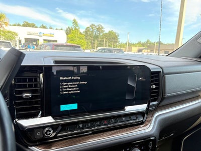 2025 Chevrolet Silverado 2500HD 4WD Crew Cab Standard Bed LT