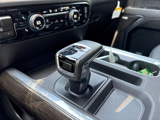 2024 Chevrolet Silverado 1500 2WD Crew Cab Short Bed RST