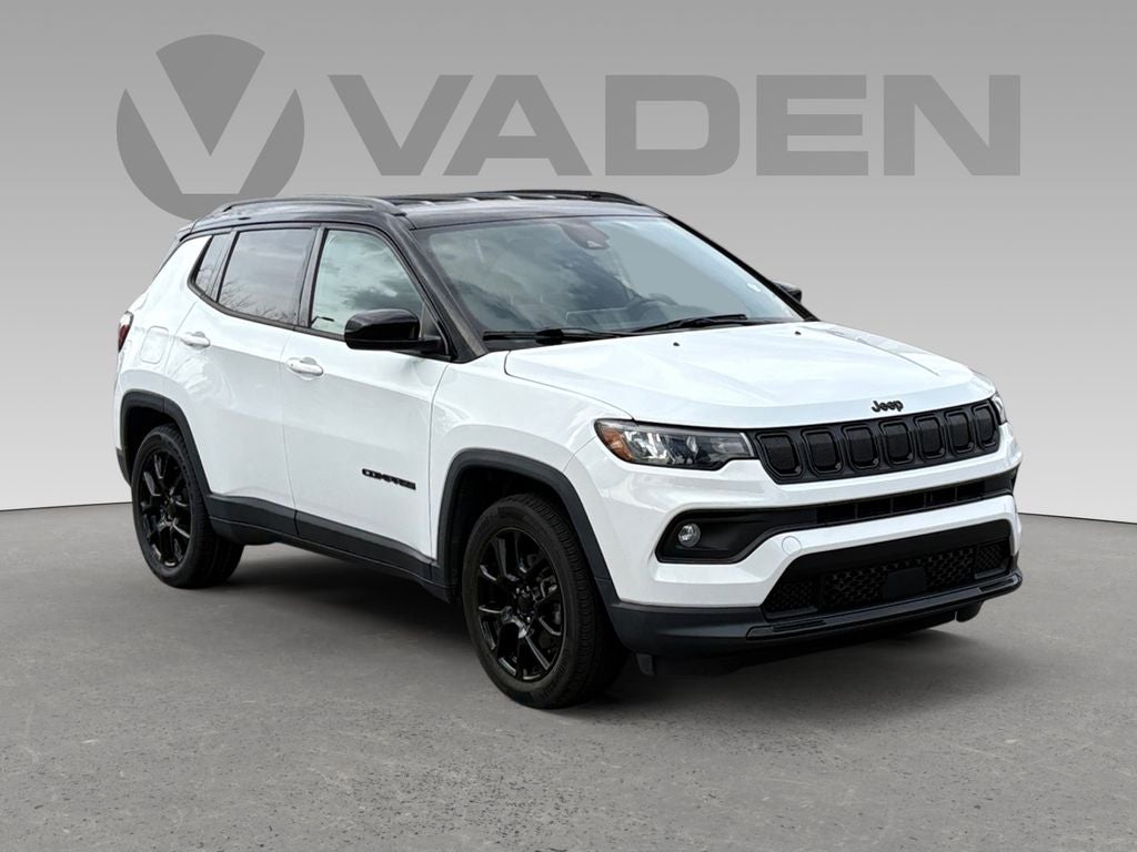 2022 Jeep Compass Altitude FWD