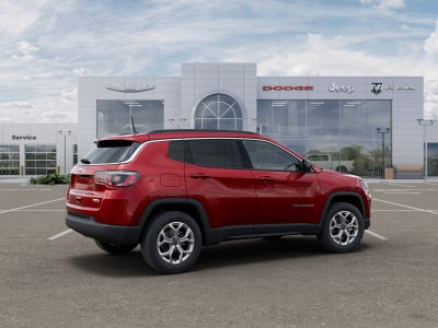 2025 Jeep Compass COMPASS LATITUDE 4X4