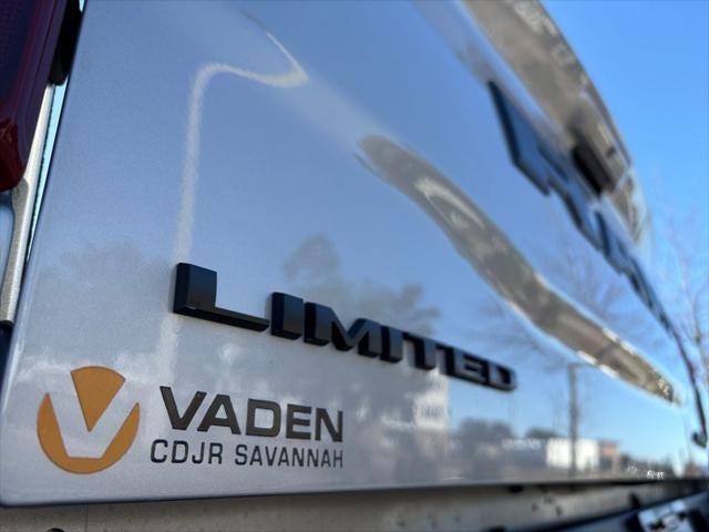 2026 RAM Ram 3500 RAM 3500 LIMITED CREW CAB 4X4 6'4' BOX