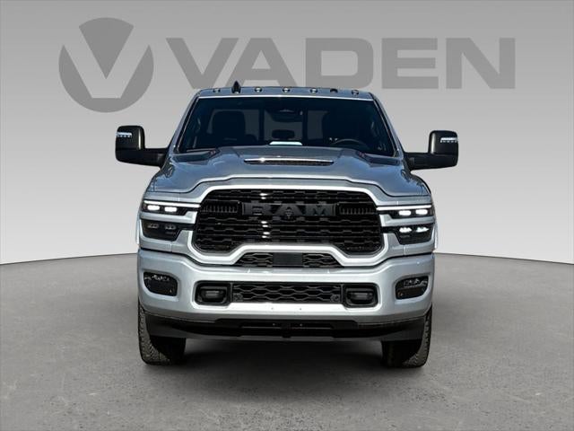 2026 RAM Ram 3500 RAM 3500 LIMITED CREW CAB 4X4 6'4' BOX