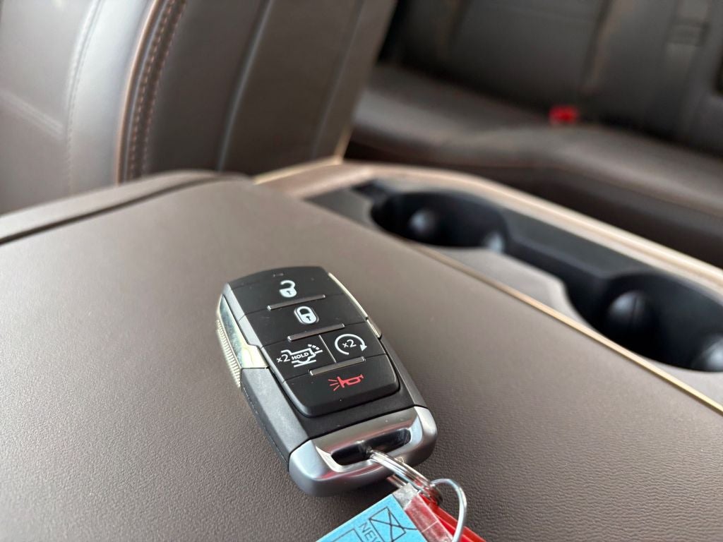 2026 RAM Ram 3500 RAM 3500 LIMITED LONGHORN CREW CAB 4X4 6'4' BOX