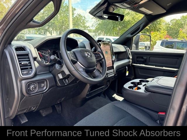 2026 RAM 2500 RAM 2500 WARLOCK CREW CAB 4X4 6'4' BOX