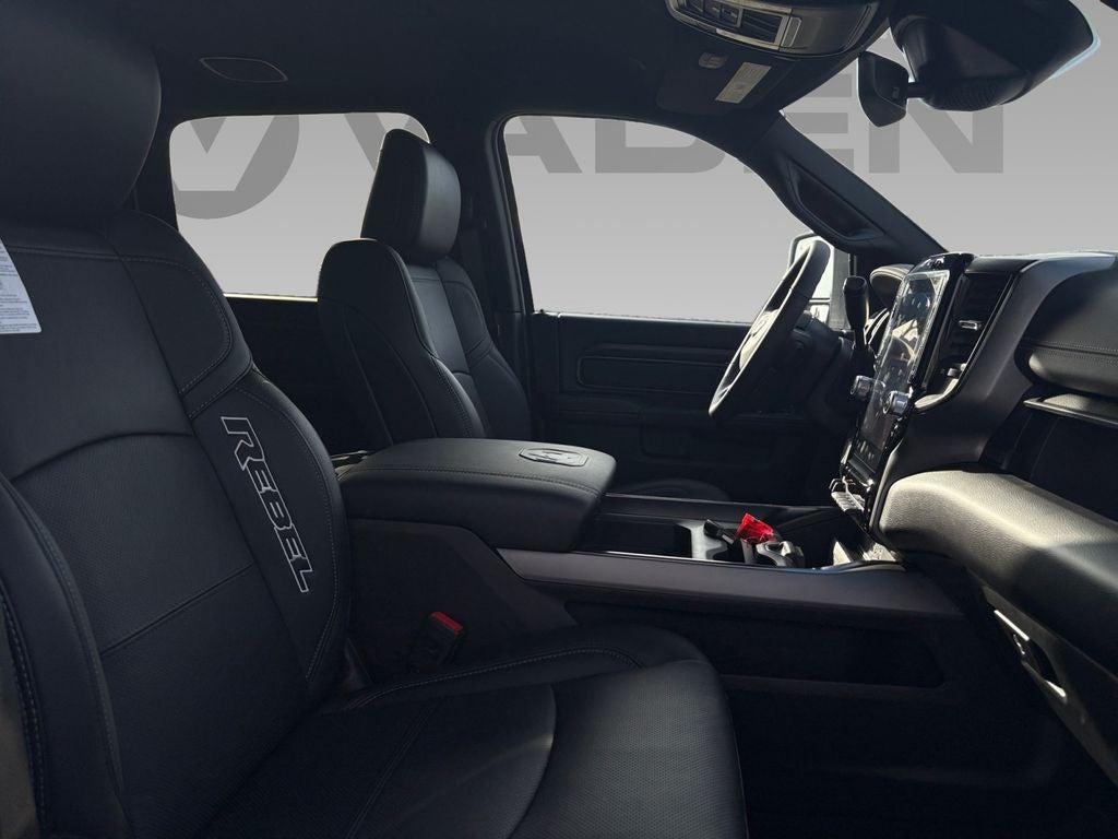 2025 RAM Ram 2500 RAM 2500 REBEL CREW CAB 4X4 6'4' BOX