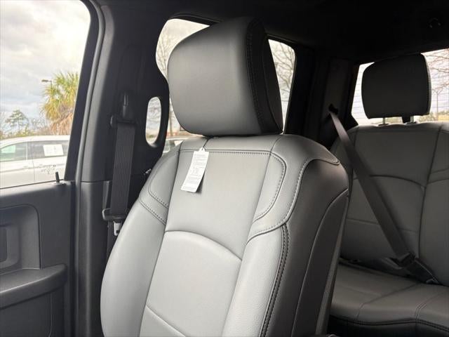 2026 RAM Ram 3500 RAM 3500 TRADESMAN CREW CAB 4X2 8' BOX