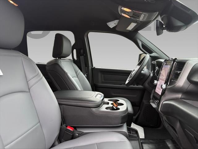 2026 RAM Ram 3500 RAM 3500 TRADESMAN CREW CAB 4X2 8' BOX