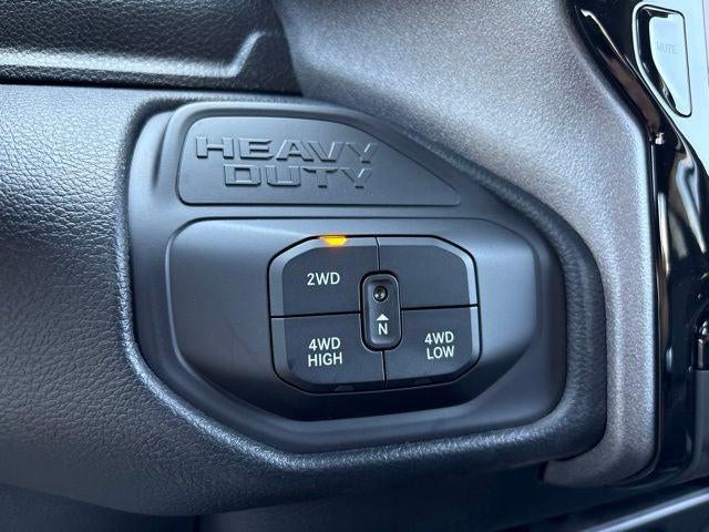 2026 RAM Ram 3500 RAM 3500 TRADESMAN CREW CAB 4X4 8' BOX