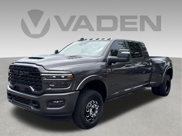 2026 RAM 3500 RAM 3500 LIMITED MEGA CAB 4X4 6'4' BOX