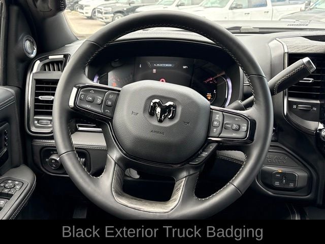 2026 RAM 3500 RAM 3500 LIMITED MEGA CAB 4X4 6'4' BOX