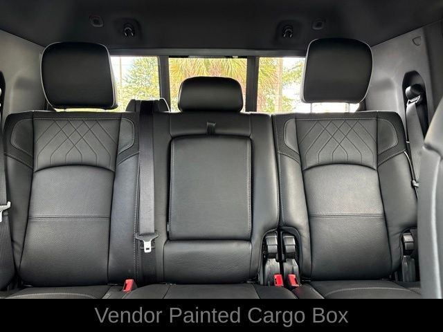 2026 RAM 3500 RAM 3500 LIMITED MEGA CAB 4X4 6'4' BOX