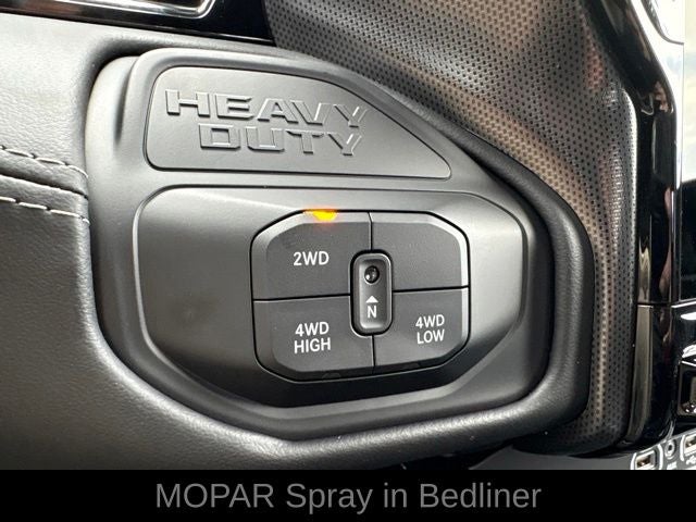 2026 RAM 3500 RAM 3500 LIMITED MEGA CAB 4X4 6'4' BOX