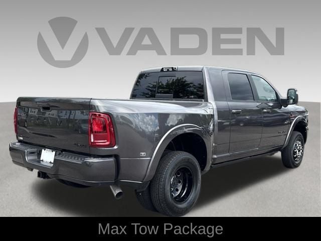 2026 RAM 3500 RAM 3500 LIMITED MEGA CAB 4X4 6'4' BOX