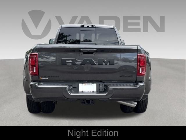 2026 RAM 3500 RAM 3500 LIMITED MEGA CAB 4X4 6'4' BOX
