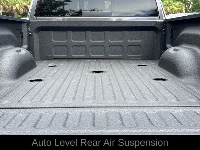 2026 RAM 3500 RAM 3500 LIMITED MEGA CAB 4X4 6'4' BOX