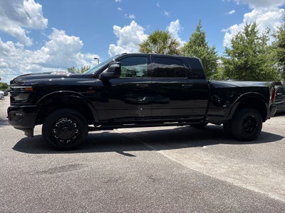 2026 RAM Ram 3500 RAM 3500 LIMITED MEGA CAB 4X4 6'4' BOX