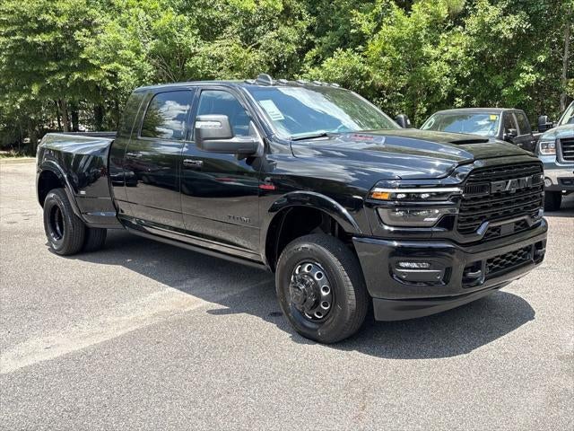 2026 RAM Ram 3500 RAM 3500 LIMITED MEGA CAB 4X4 6'4' BOX