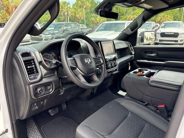 2026 RAM 1500 RAM 1500 TRADESMAN CREW CAB 4X2 5'7' BOX