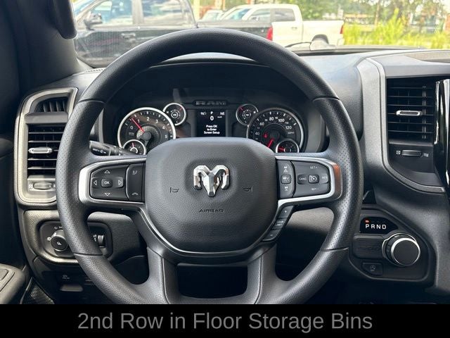 2026 RAM Ram 1500 RAM 1500 TRADESMAN CREW CAB 4X2 5'7' BOX