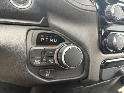 2026 RAM Ram 1500 RAM 1500 TRADESMAN CREW CAB 4X4 5'7' BOX