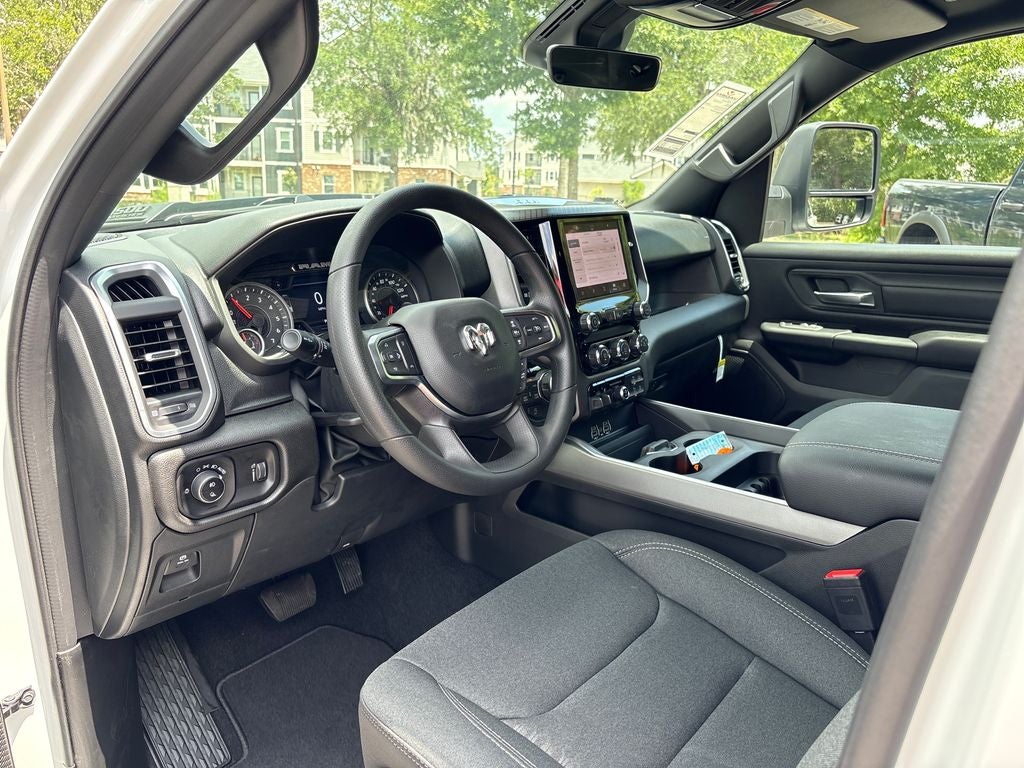 2026 RAM Ram 1500 RAM 1500 EXPRESS CREW CAB 4X4 5'7' BOX