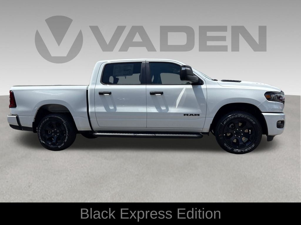2026 RAM Ram 1500 RAM 1500 EXPRESS CREW CAB 4X4 5'7' BOX