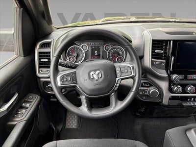 2026 RAM Ram 1500 RAM 1500 TRADESMAN CREW CAB 4X4 5'7' BOX