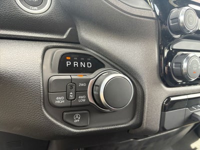 2026 RAM Ram 1500 RAM 1500 EXPRESS CREW CAB 4X4 5'7' BOX