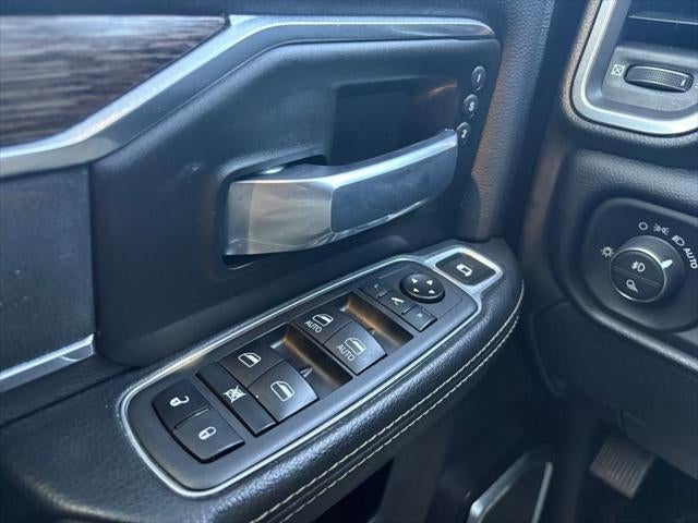 2020 RAM 2500 Laramie Crew Cab 4x4 6'4' Box