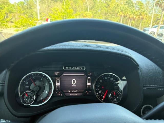 2020 RAM 2500 Laramie Crew Cab 4x4 6'4' Box