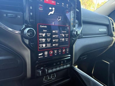 2020 RAM 2500 Laramie Crew Cab 4x4 6'4' Box