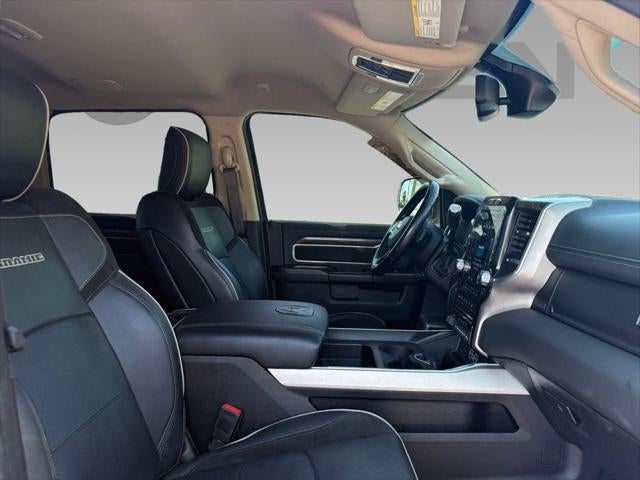 2020 RAM 2500 Laramie Crew Cab 4x4 6'4' Box