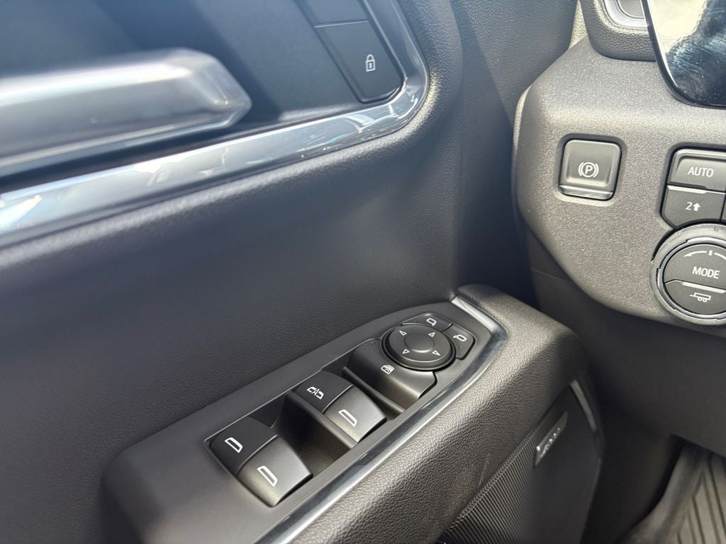 2026 Chevrolet Silverado 1500 4WD Crew Cab Short Bed LT Trail Boss