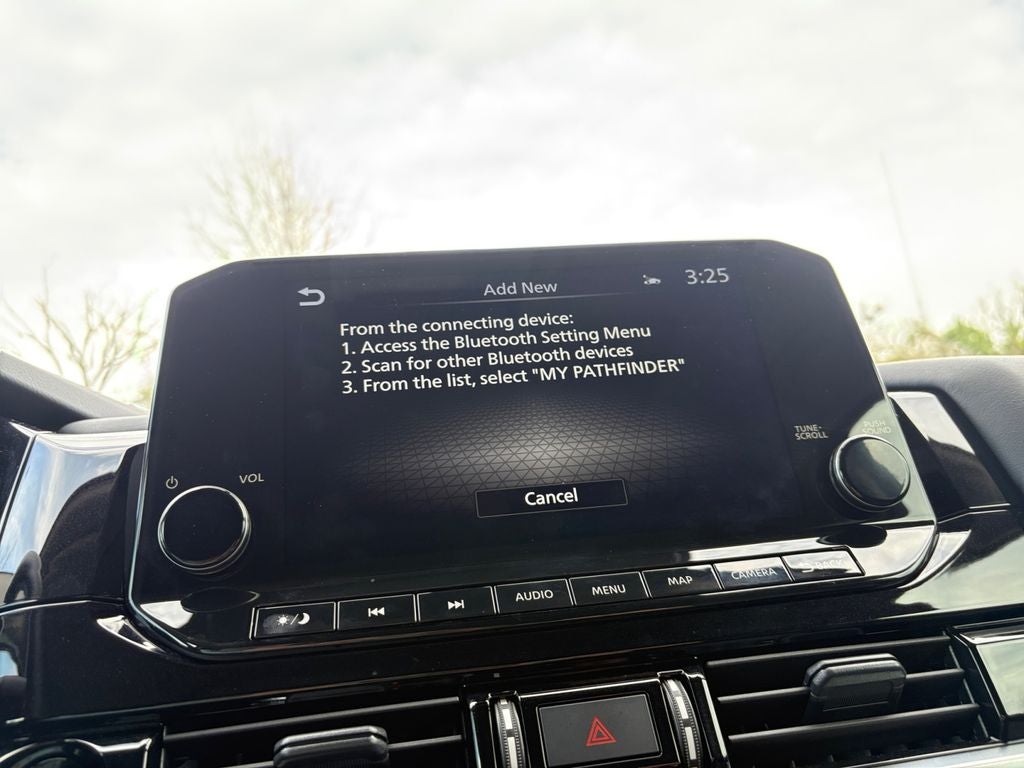 2025 Nissan Pathfinder Platinum FWD