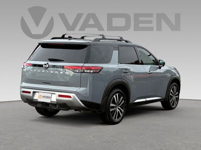 2025 Nissan Pathfinder Platinum FWD