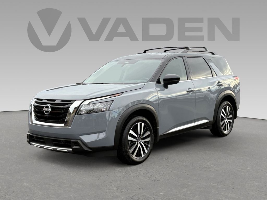 2025 Nissan Pathfinder Platinum FWD