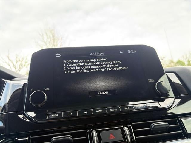 2025 Nissan Pathfinder Platinum FWD