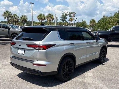 2023 Mitsubishi Outlander SEL Black Edition 2WD