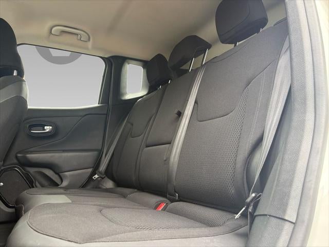 2018 Jeep Renegade Altitude FWD