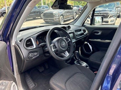 2019 Jeep Renegade Latitude FWD
