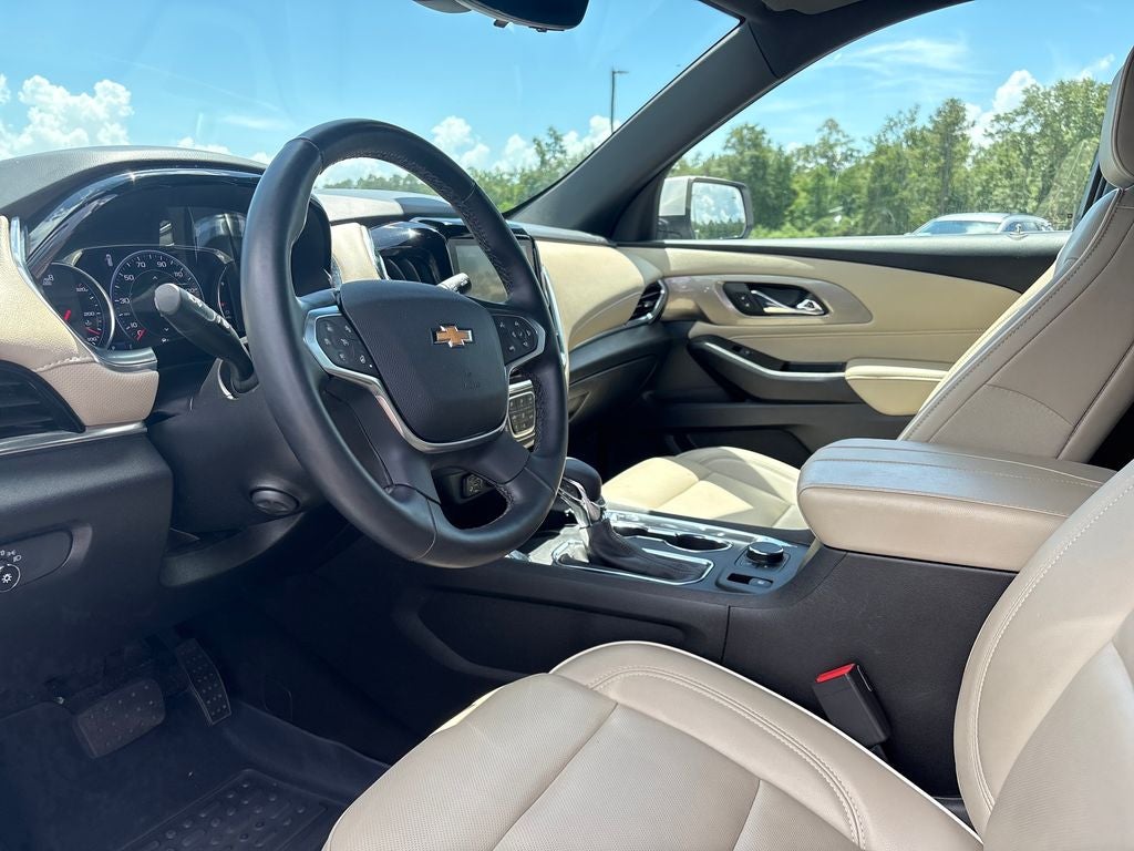 2023 Chevrolet Traverse Premier