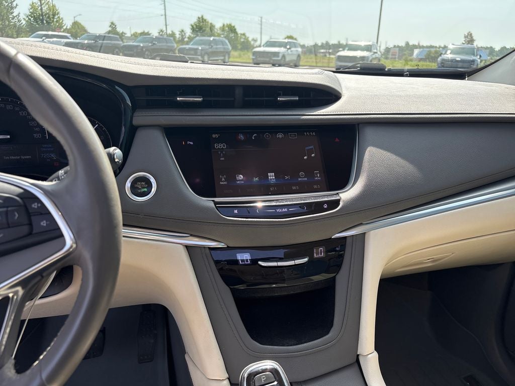 2017 Cadillac XT5 Premium Luxury