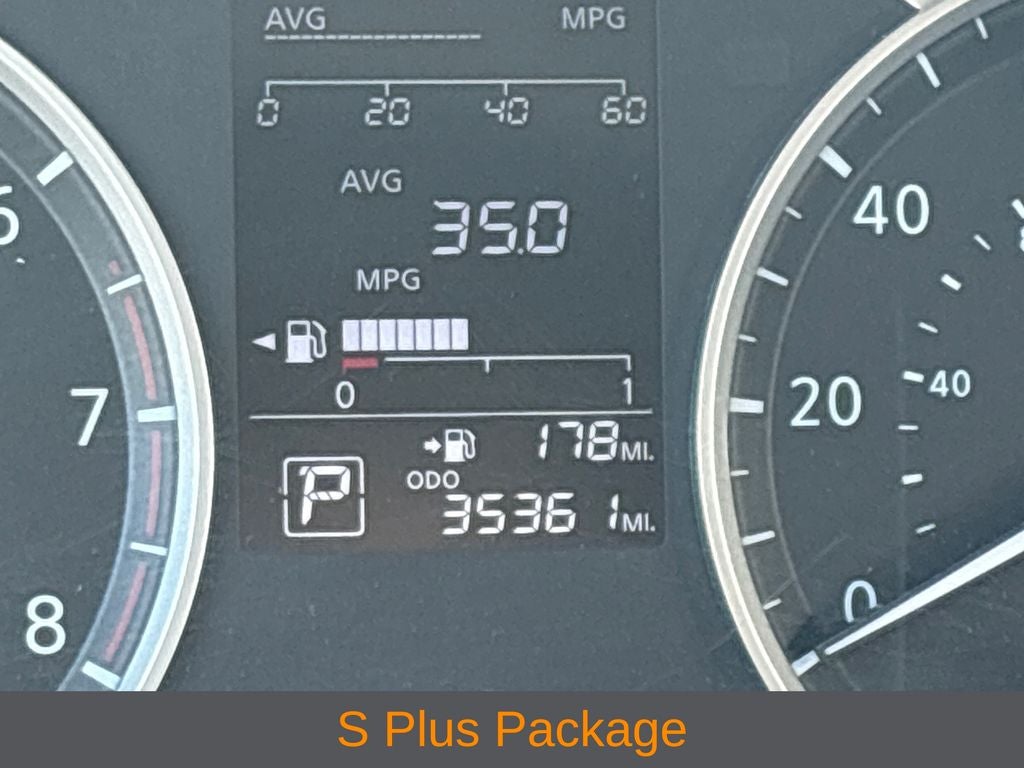 2024 Nissan Versa 1.6 S