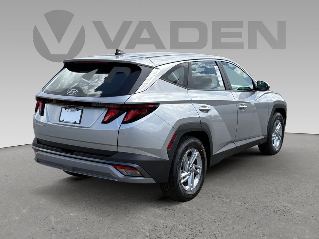 2026 Hyundai Tucson SE FWD