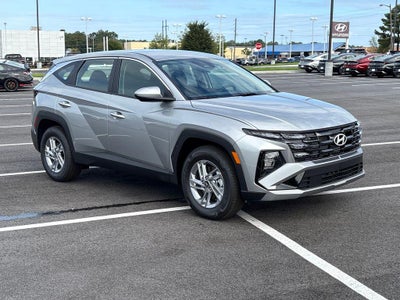 2026 Hyundai Tucson SE FWD