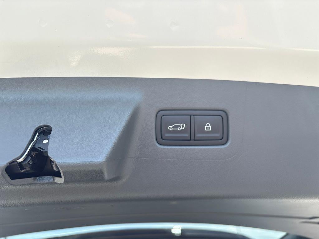 2026 Hyundai Santa Fe SE FWD