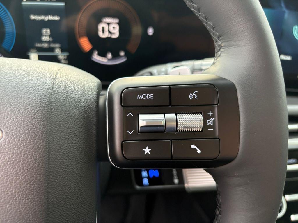 2026 Hyundai Santa Fe SE FWD